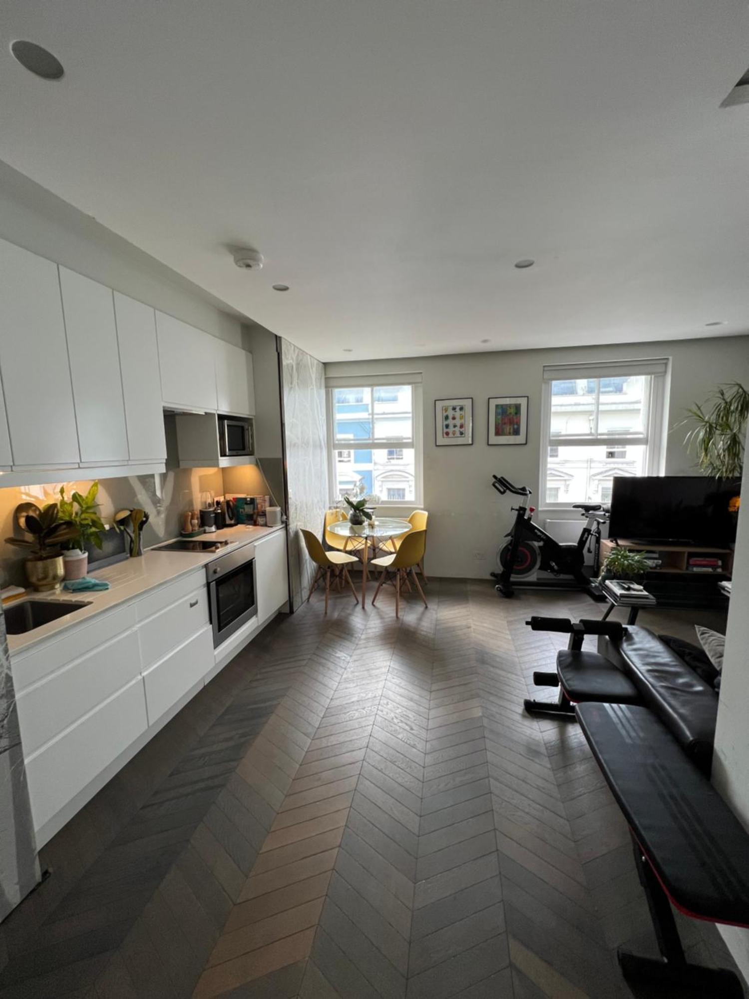 One Bedroom Flat Near Portobello Road Appartamento Londra
